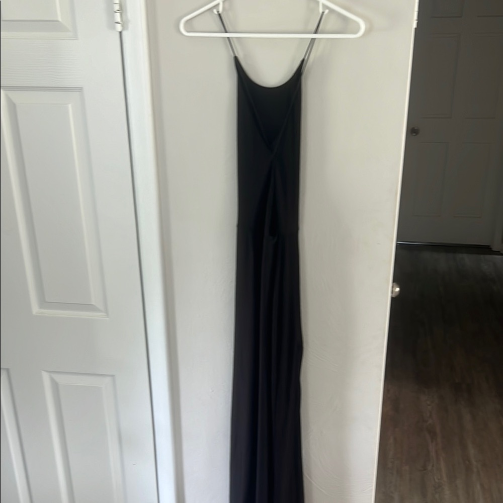 Elegant Black Love x Design Maxi Dress